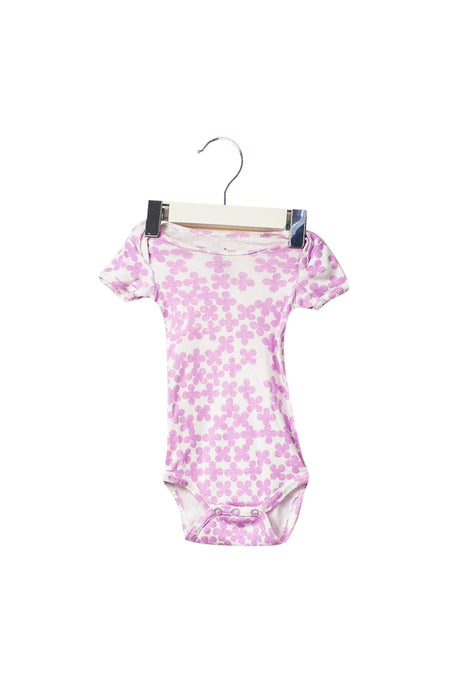 A White Short Sleeve Bodysuits from J.Crew Baby in size 0-3M for girl. (Front View)