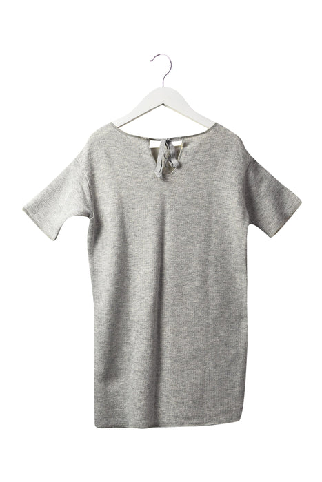 A Grey Short Sleeve Dresses from Babe & Tess in size 4T for girl. (Front View)