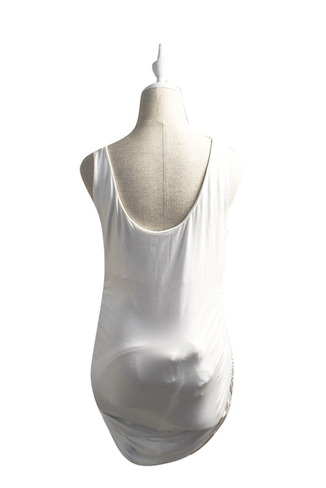 A White Sleeveless Tops from Mayarya in size L for maternity. (Back View)