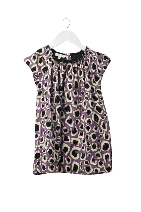 A Black Short Sleeve Dresses from Gucci in size 18-24M for girl. (Front View)