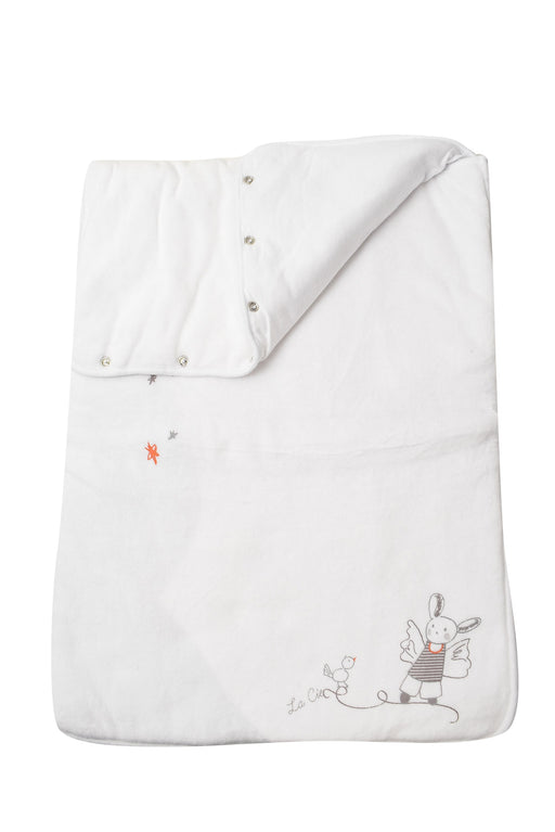 A White Sleepsacs from La Compagnie des Petits in size O/S for neutral. (Front View)