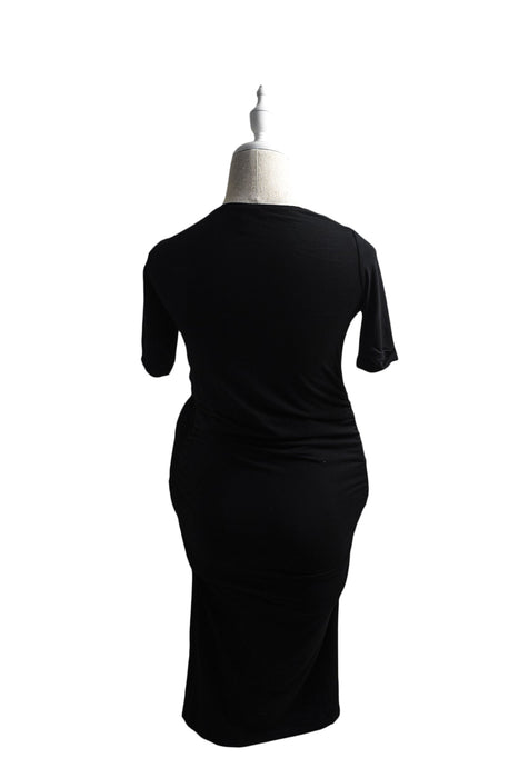 A Black Short Sleeve Dresses from Isabella Oliver in size XS for maternity. (Back View)
