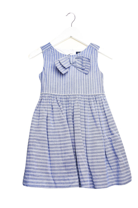 A Blue Sleeveless Dresses from Periwinkle in size 2T for girl. (Front View)
