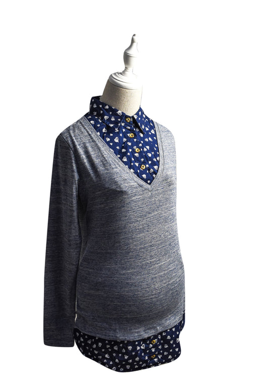 A Blue Long Sleeve Tops from Mamaway in size S for maternity. (Front View)