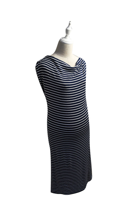 A Navy Sleeveless Dresses from Mayarya in size L for maternity. (Front View)
