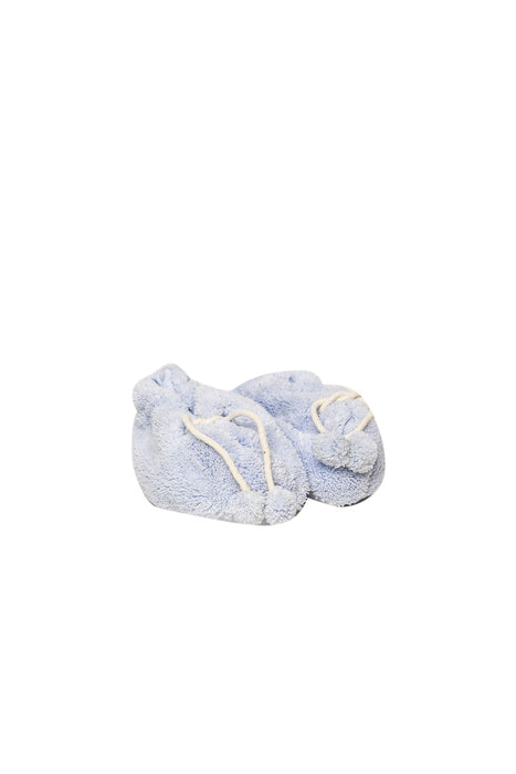 A Blue Boots & Booties from Kaloo in size 0-3M for boy. (Front View)