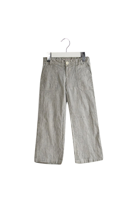 A Grey Casual Pants from Bonpoint in size 3T for girl. (Front View)