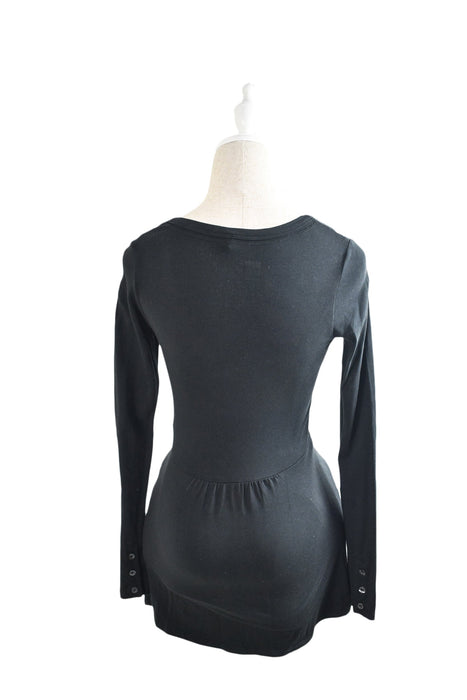 A Black Long Sleeve Tops from Mothers en Vogue in size XS for maternity. (Back View)