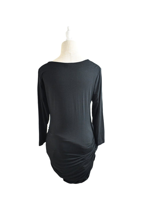 A Black Long Sleeve Tops from Ingrid & Isabel in size L for maternity. (Back View)