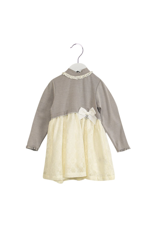 A Grey Long Sleeve Dresses from Chickeeduck in size 2T for girl. (Front View)