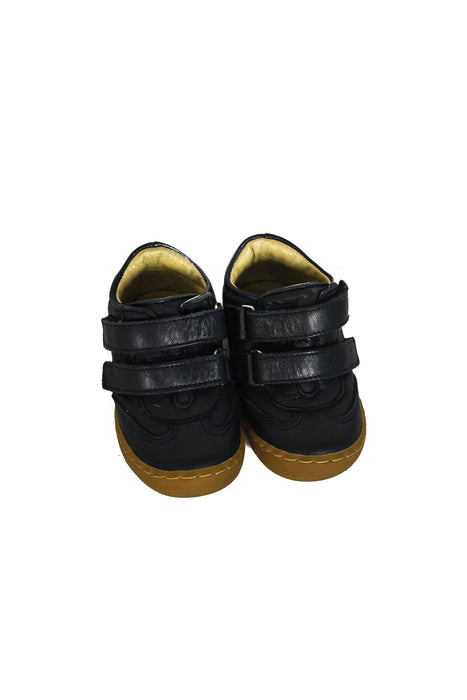 A Navy Sneakers from Step2wo in size 12-18M for boy. (Front View)