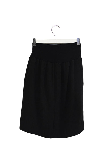 A Black Short Skirts from Jules & Jim in size S for maternity. (Back View)
