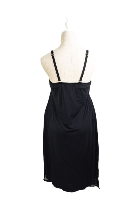 A Black Sleeveless Dresses from Hotmilk in size M for maternity. (Back View)