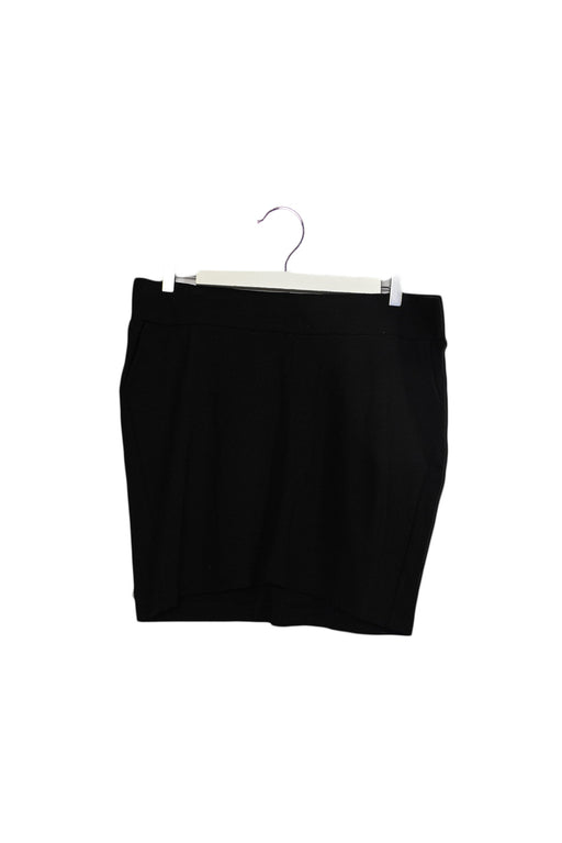 A Black Short Skirts from Noppies in size M for maternity. (Front View)