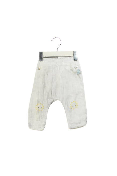 A White Casual Pants from Sergent Major in size 3-6M for boy. (Front View)