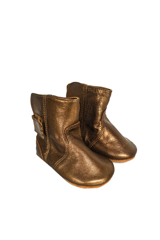 A Brown Boots & Booties from Easy Peasy in size 0-3M for neutral. (Front View)