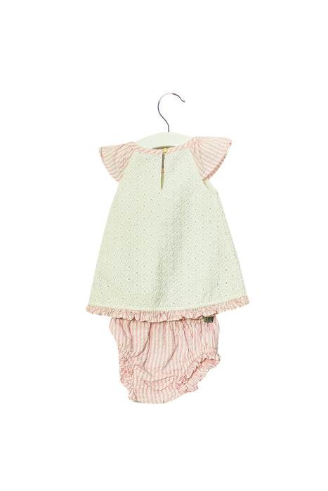 A White Dress Sets from Vineyard Vines in size 0-3M for girl. (Back View)