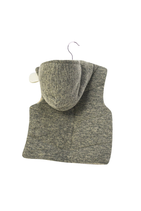 A Grey Vests from Country Road in size 3-6M for neutral. (Back View)