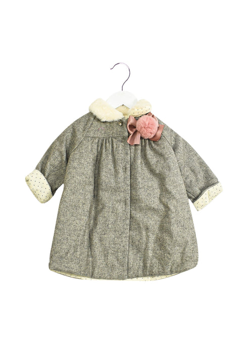 A Grey Coats from Nanos in size 6-12M for girl. (Front View)