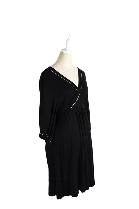 A Black Short Sleeve Dresses from Mayarya in size S for maternity. (Front View)
