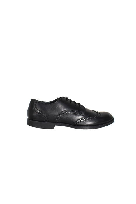 A Black Loafers & Moccasins from Start-Rite in size 9Y for girl. (Back View)