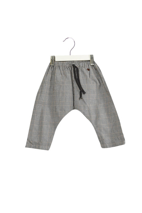 A Grey Casual Pants from Tocoto Vintage in size 6-12M for neutral. (Front View)