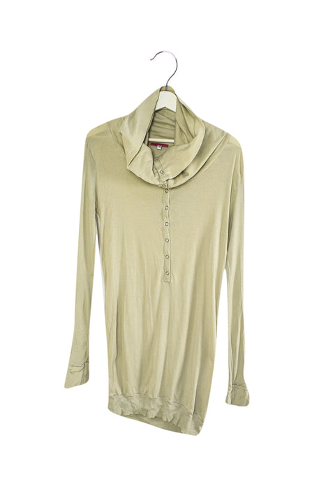 A Taupe Long Sleeve Tops from Maternal America in size M for maternity. (Front View)