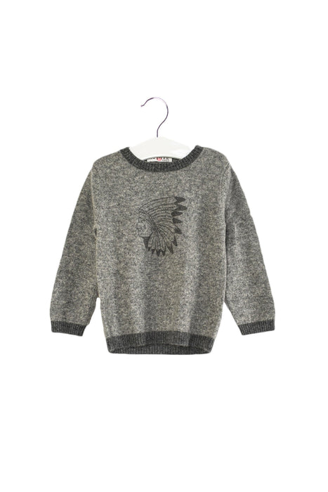 A Grey Knit Sweaters from Numae in size 3T for girl. (Front View)