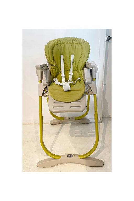 A Green Highchairs from Chicco in size 0-3M for neutral. (Front View)