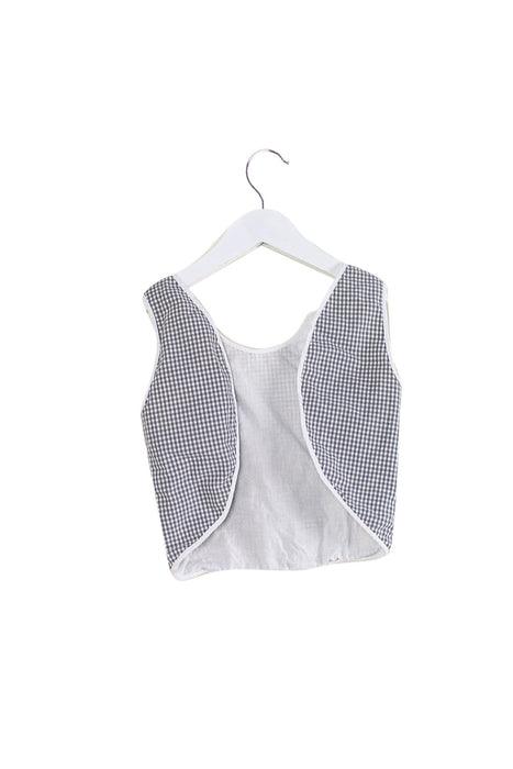 A Grey Shorts Sets from Jacadi in size 3-6M for neutral. (Back View)