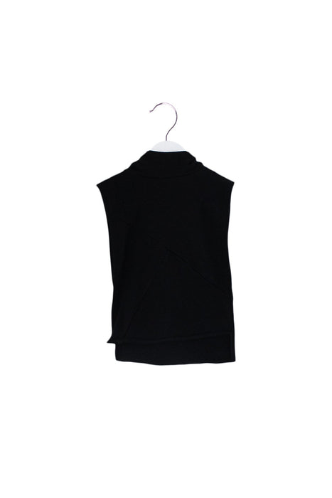 A Black Sweatshirts from Nununu in size 3T for boy. (Front View)