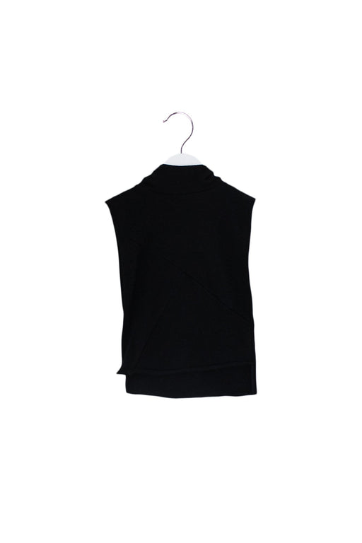 A Black Sweatshirts from Nununu in size 3T for boy. (Front View)