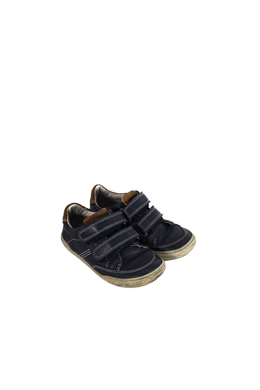 A Navy Sneakers from Kickers in size 5T for boy. (Front View)