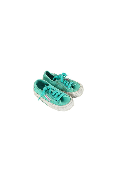 A Green Sneakers from Superga in size 18-24M for neutral. (Front View)