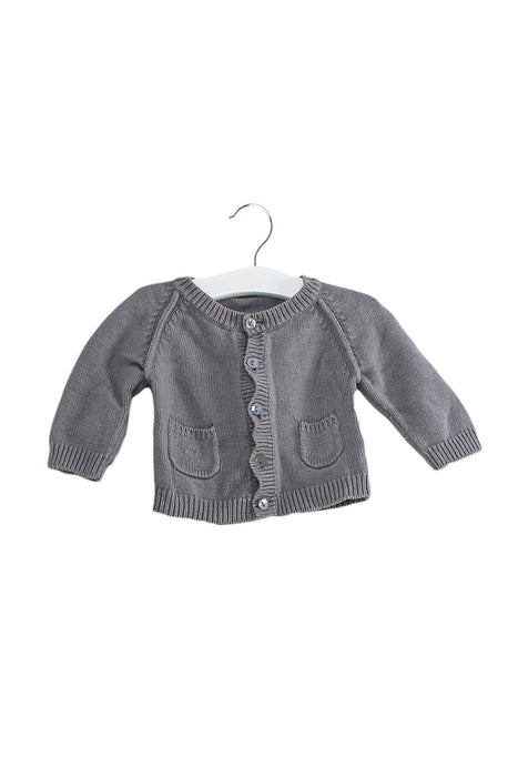 A Grey Cardigans from Château de Sable in size 3-6M for girl. (Front View)