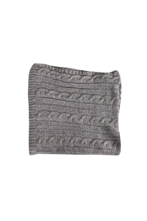 A Grey Blankets from Lilly + Sid in size O/S for neutral. (Front View)