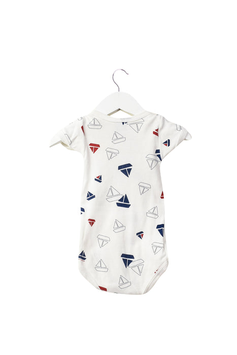 A White Bodysuits from Petit Bateau in size 3-6M for boy. (Back View)