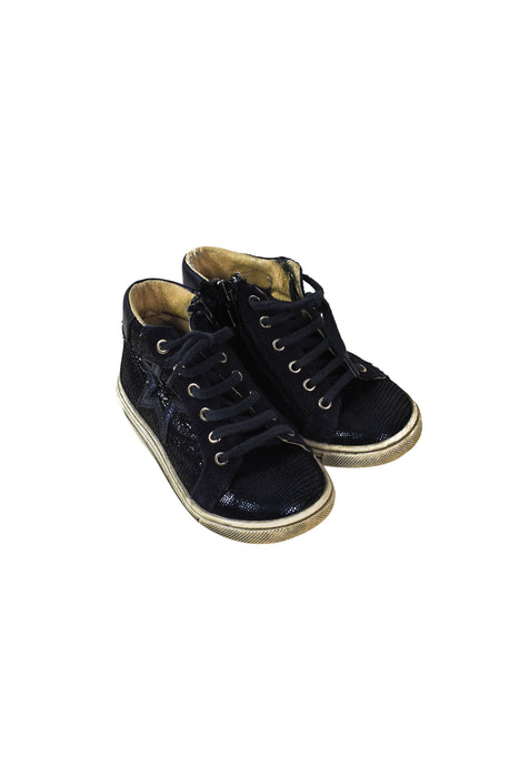 A Black Sneakers from Bopy in size 3T for girl. (Front View)