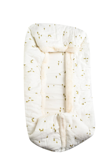 A White Bed Sheets Pillows & Pillowcases from Jacadi in size O/S for neutral. (Front View)