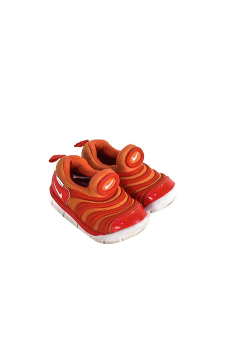 A Orange Sneakers from Nike in size 2T for neutral. (Front View)