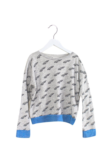 A Grey Crewneck Sweatshirts from Blune in size 8Y for neutral. (Front View)