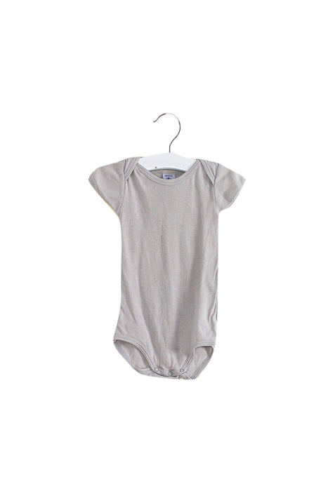 A Grey Short Sleeve Bodysuits from Petit Bateau in size 3-6M for neutral. (Front View)