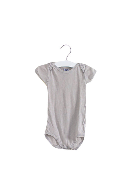 A Grey Short Sleeve Bodysuits from Petit Bateau in size 3-6M for neutral. (Front View)