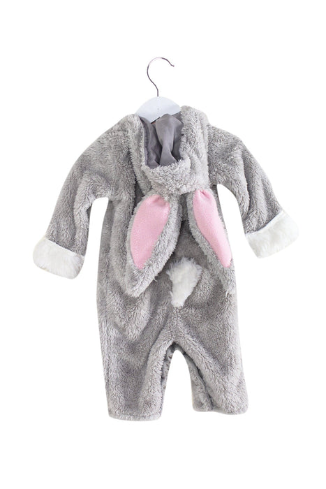 A Grey Long Sleeve Jumpsuits from Pottery Barn in size 0-3M for girl. (Back View)