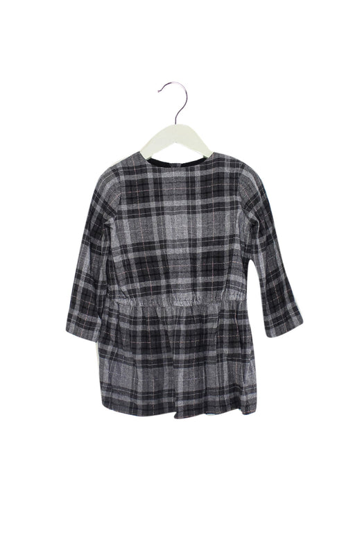 A Grey Long Sleeve Dresses from Bonpoint in size 3T for girl. (Front View)