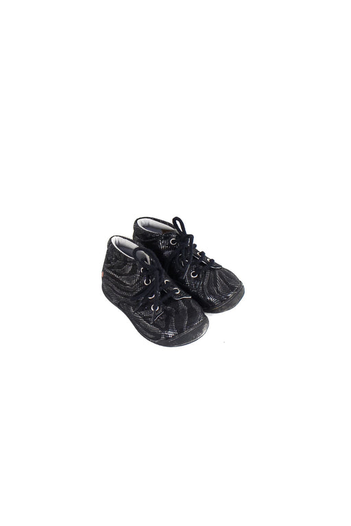 A Black Casual Boots from GBB in size 12-18M for girl. (Front View)