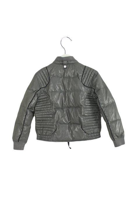 A Grey Puffer/Quilted Jackets from Guess in size 6T for boy. (Back View)