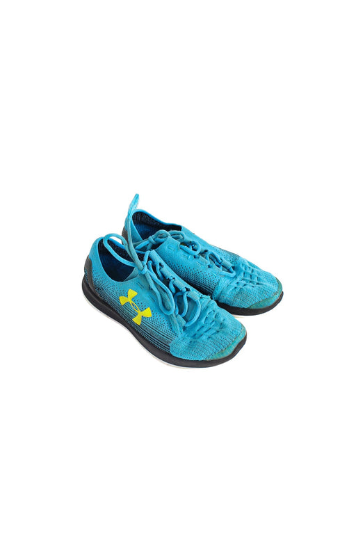 A Blue Sneakers from Under Armour in size 12Y for boy. (Front View)