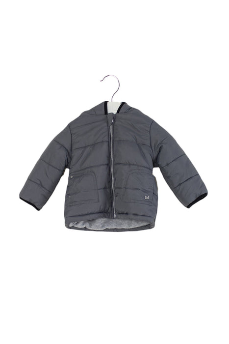 A Grey Puffer/Quilted Jackets from Fox & Finch in size 6-12M for boy. (Front View)