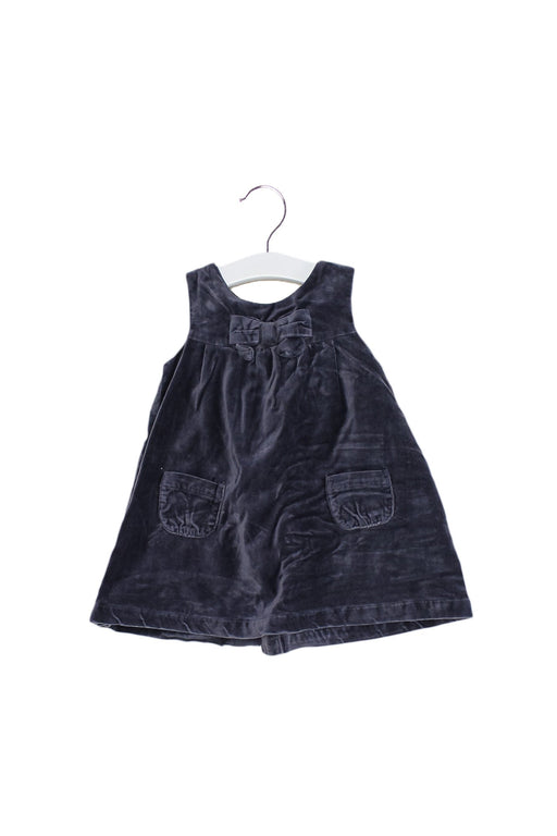A Grey Sleeveless Dresses from Tartine et Chocolat in size 12-18M for girl. (Front View)